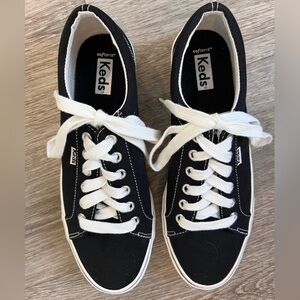 Keds Kickstart Black Sneakers New With White Laces